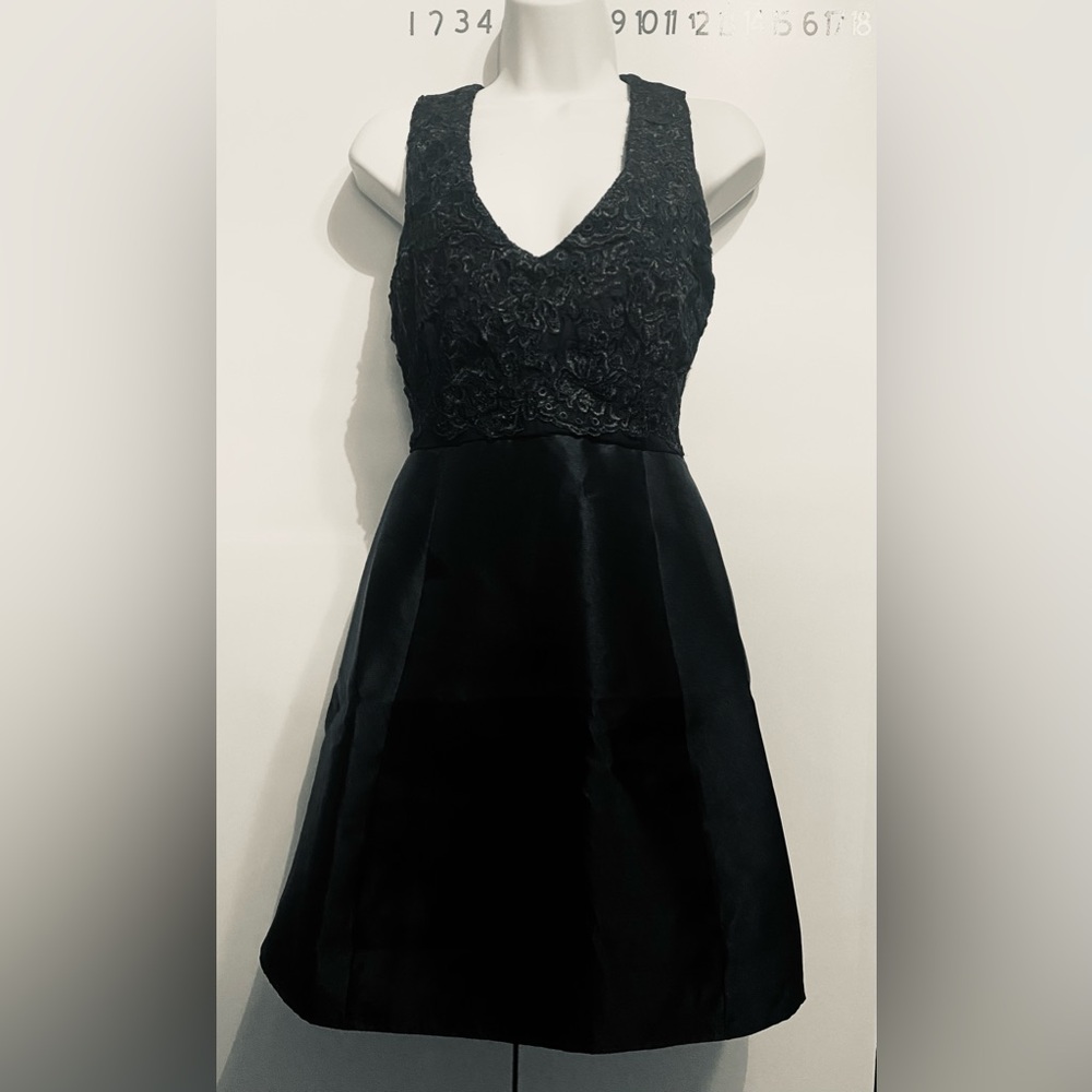 NWT STUNNING AX PARIS BLACE DRESS size 10